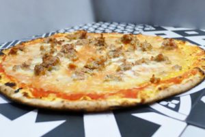 Pizzeria la Lievita pizza a domicilio e da asporto salsiccia
