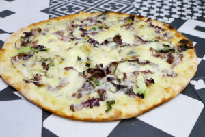 Pizzeria la Lievita pizza a domicilio e da asporto radicchio e gorgonzola